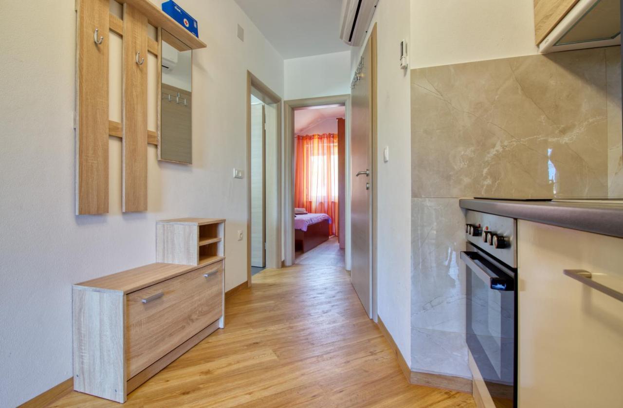 Apartments Fort プーラ エクステリア 写真